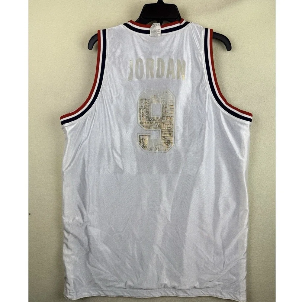 Jordan measurements chest